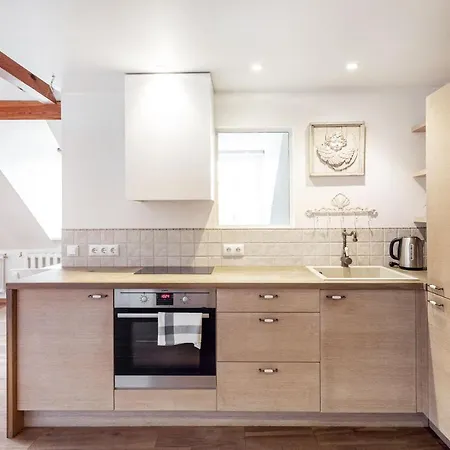 Castle View Apartment By Reside Baltic Vilnius Exterior photo